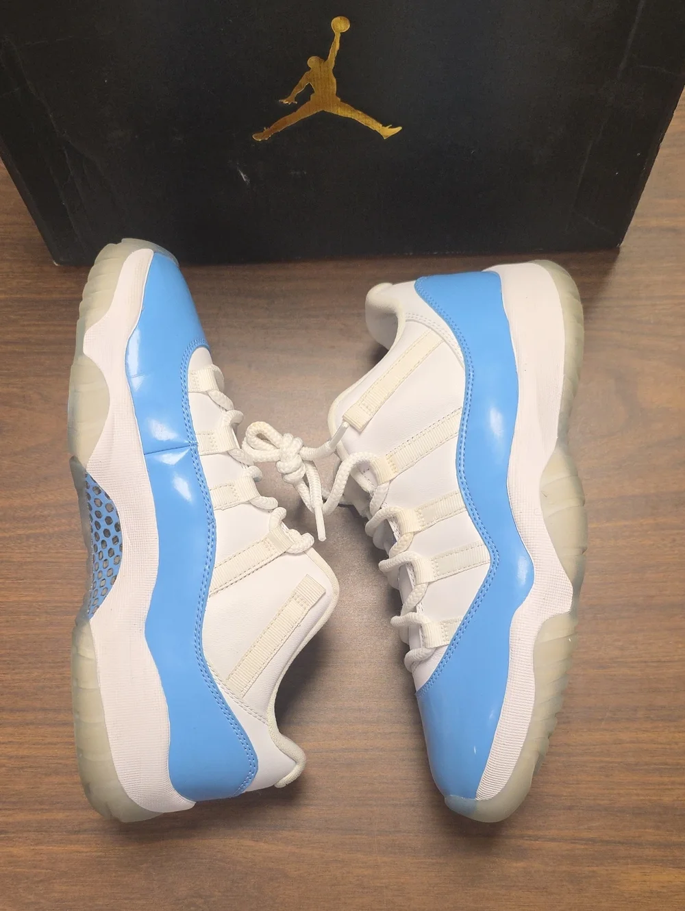 Jordan 11 Retro Low UNC White/University Blue 528895-106 Men's 9 OG All